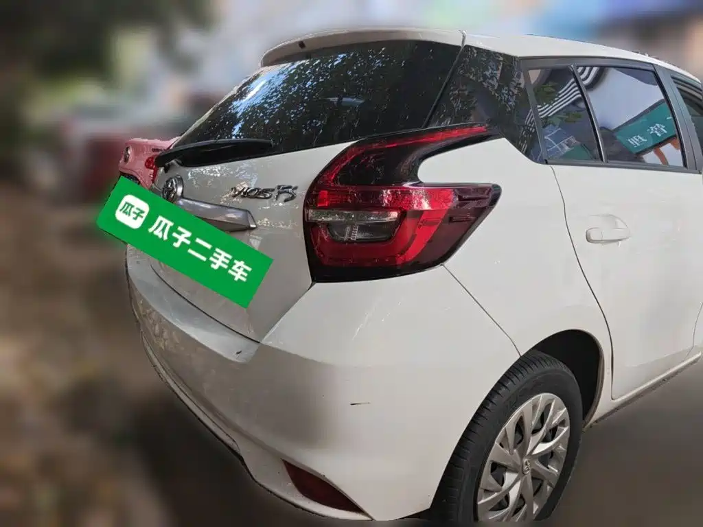 Toyota Vios FS — миниатюра 6
