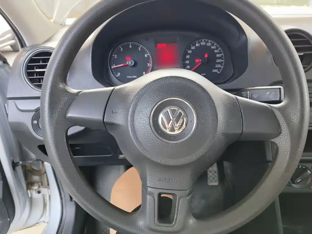 Volkswagen Jetta — миниатюра 11
