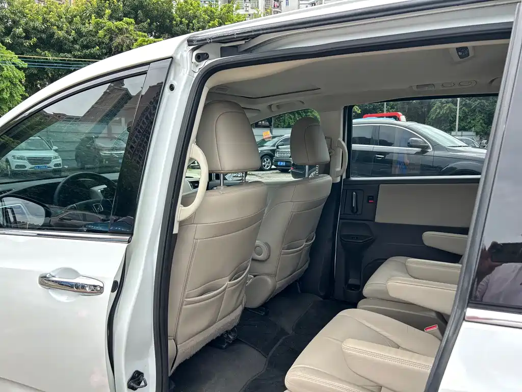 Honda Odyssey — миниатюра 13