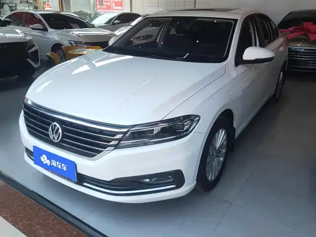 VOLKSWAGEN LAVIDA 2020