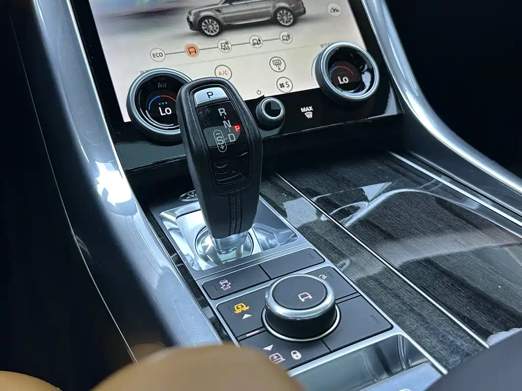 Land Rover Sport — миниатюра 10