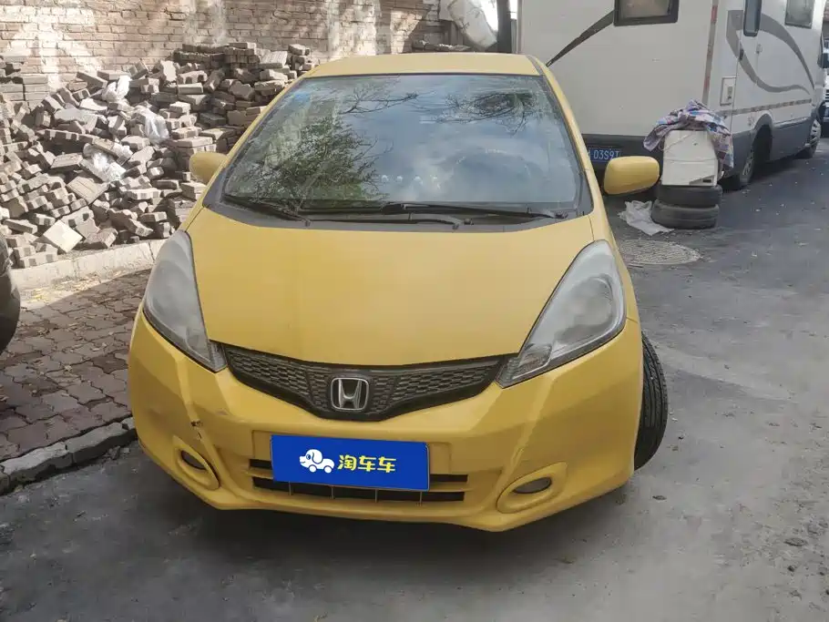 Honda Fit — миниатюра 2