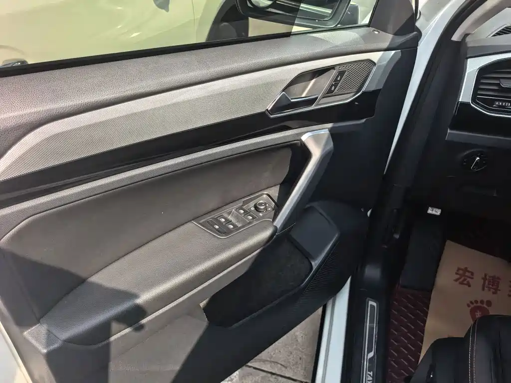 Volkswagen Tayron — миниатюра 6