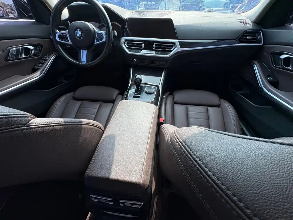 BMW 3 Series — миниатюра 11