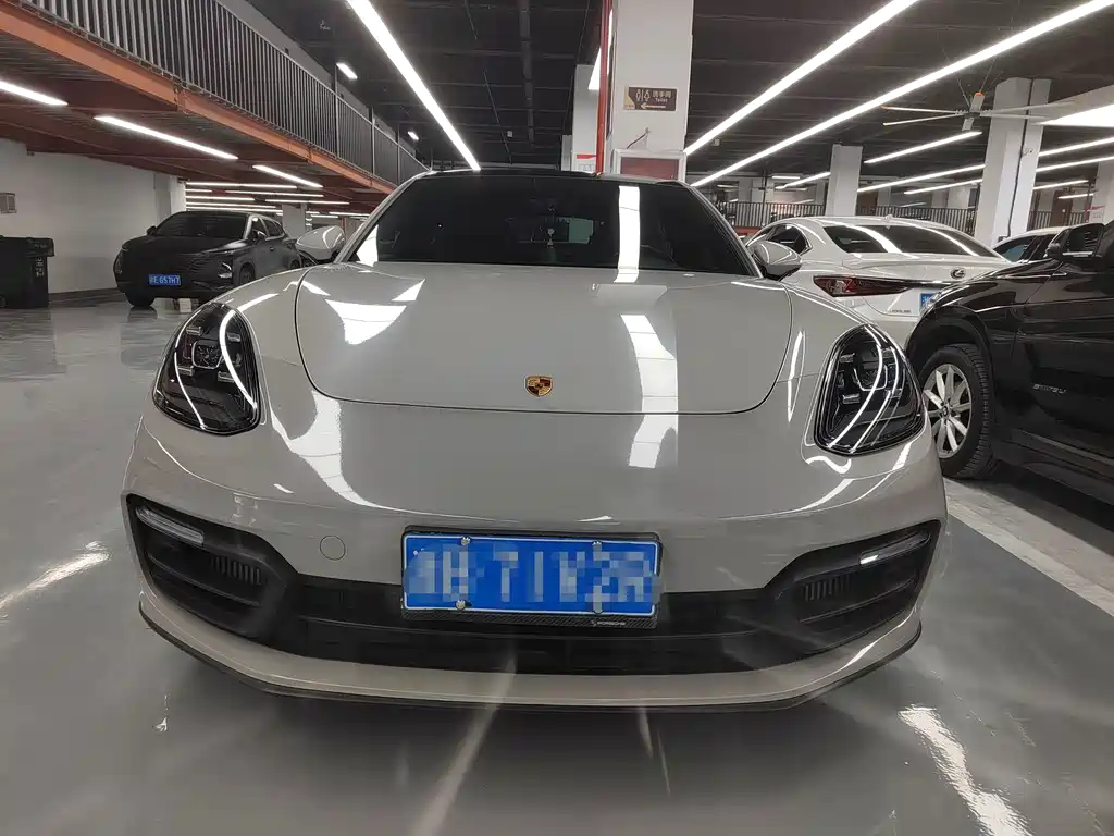 Porsche Panamera — миниатюра 2