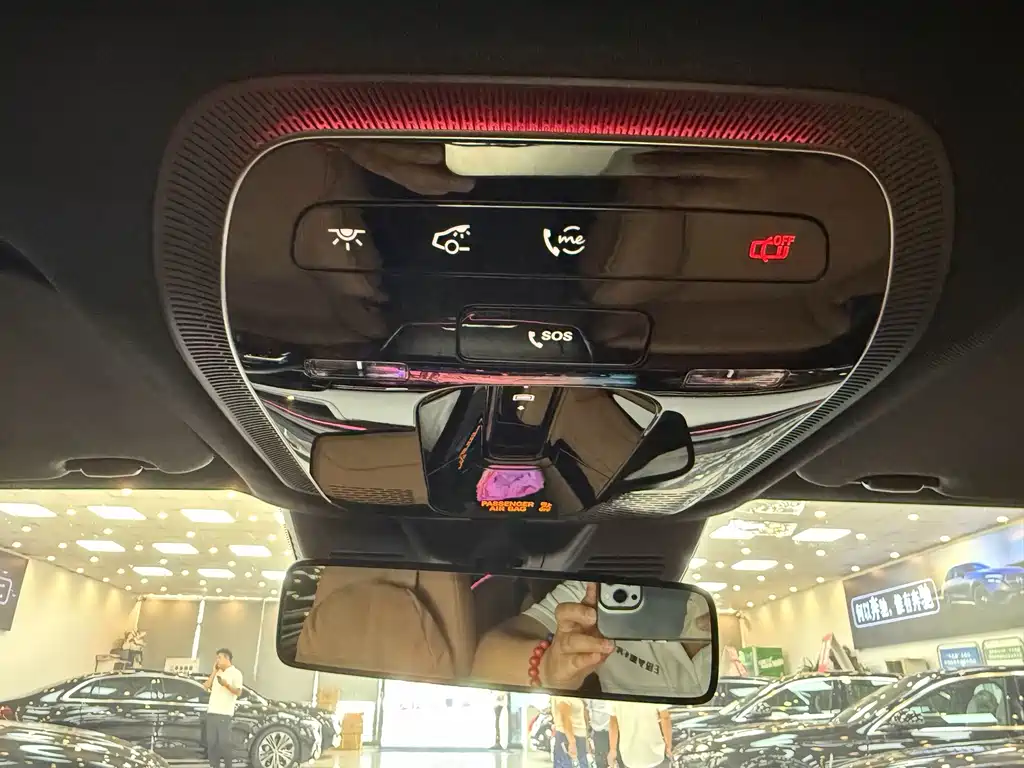 Mercedes-Benz E-Class — миниатюра 22