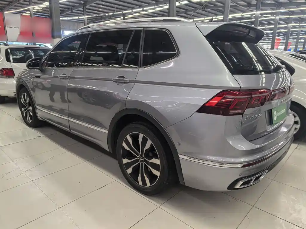 Volkswagen Tiguan L — миниатюра 7