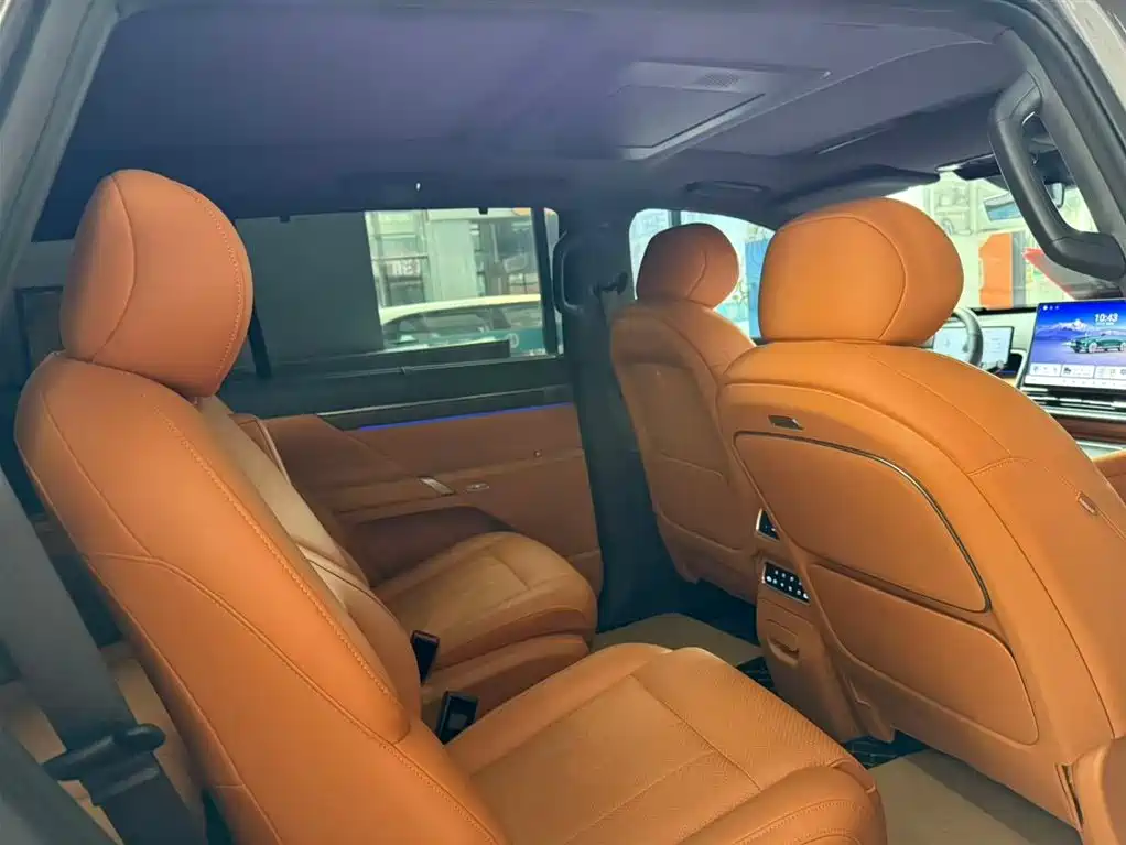Dongfeng eπ008 2026 мест