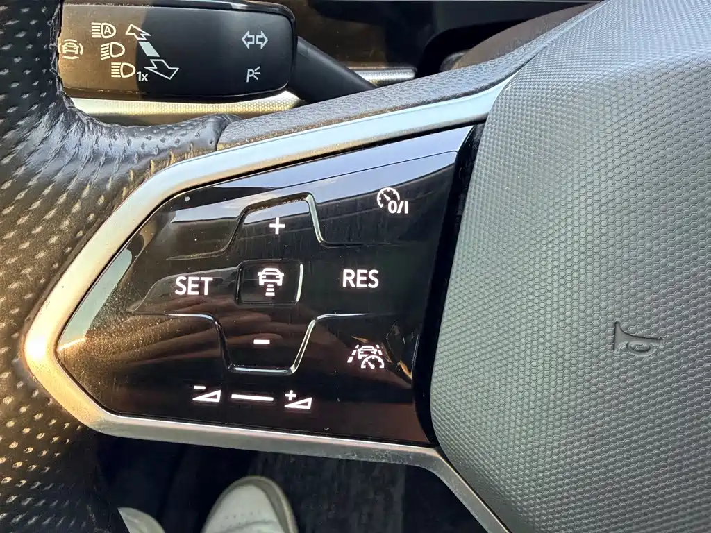 Volkswagen Passat — миниатюра 25