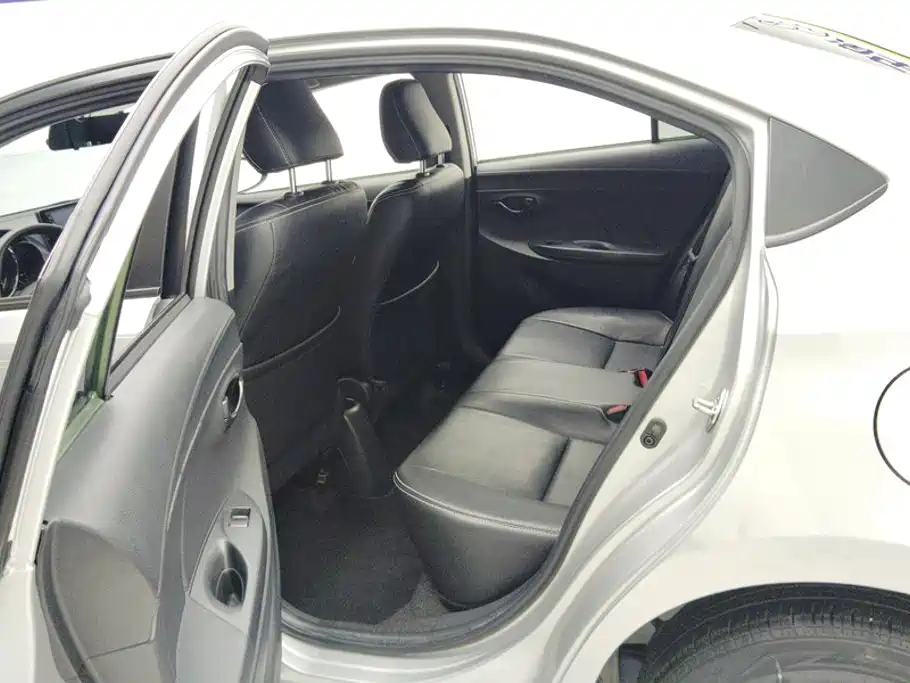 Toyota Vios — миниатюра 11