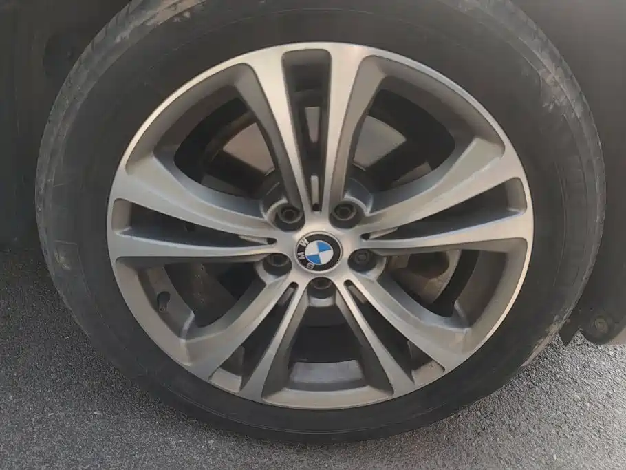BMW X1 — миниатюра 6