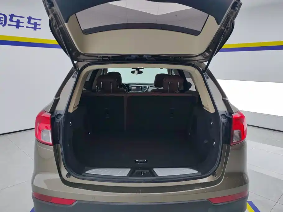 Buick Envision Plus — миниатюра 4