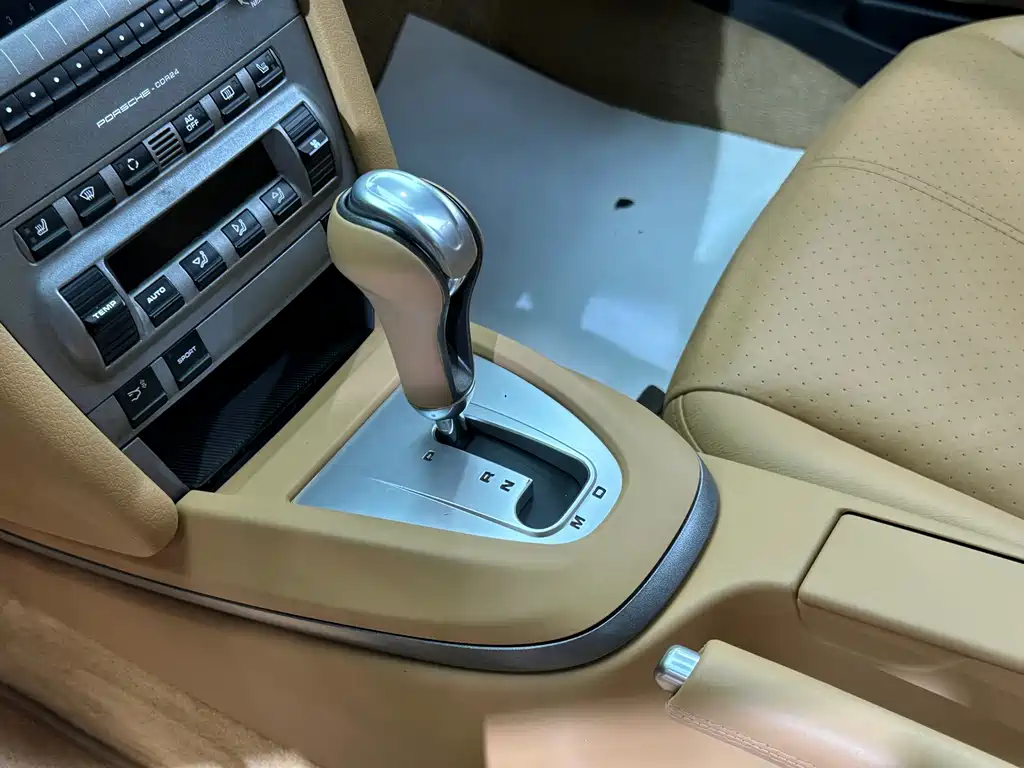 Porsche Cayman — миниатюра 14