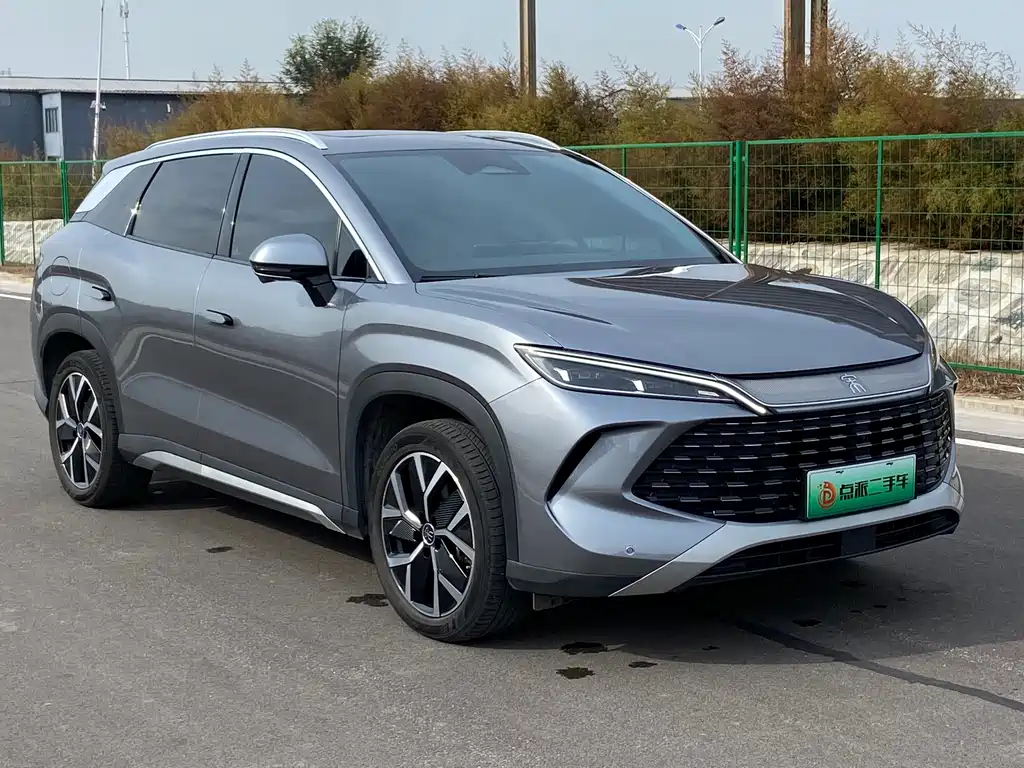 BYD L DM-i — миниатюра 3