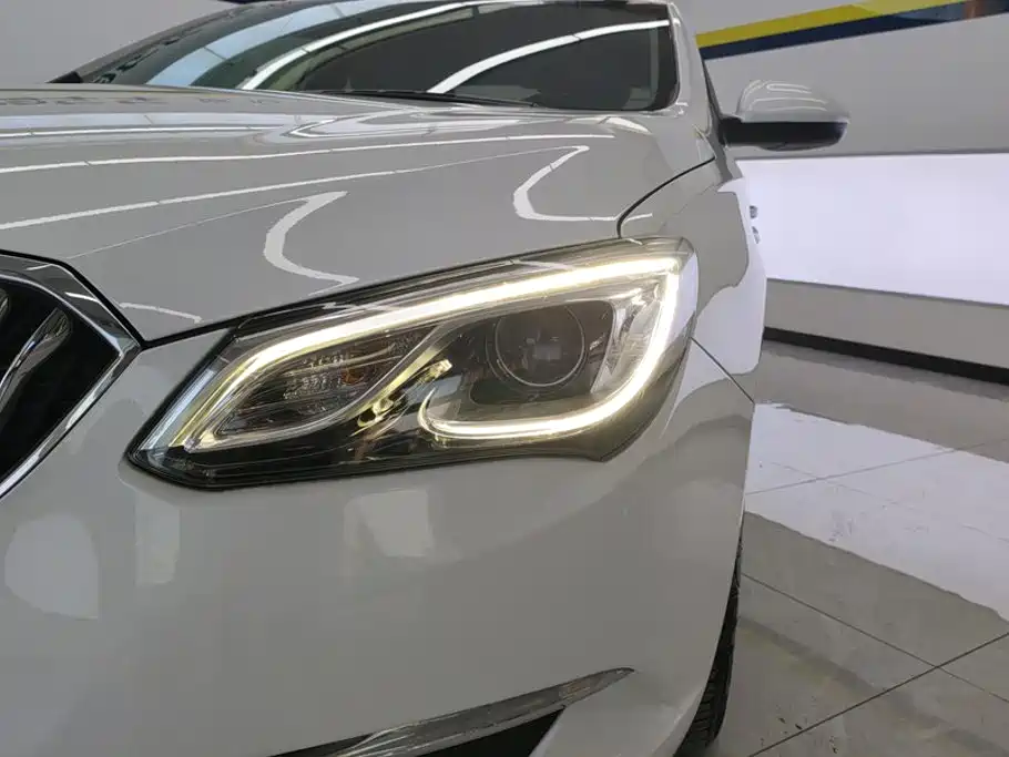 Buick Excelle — миниатюра 5