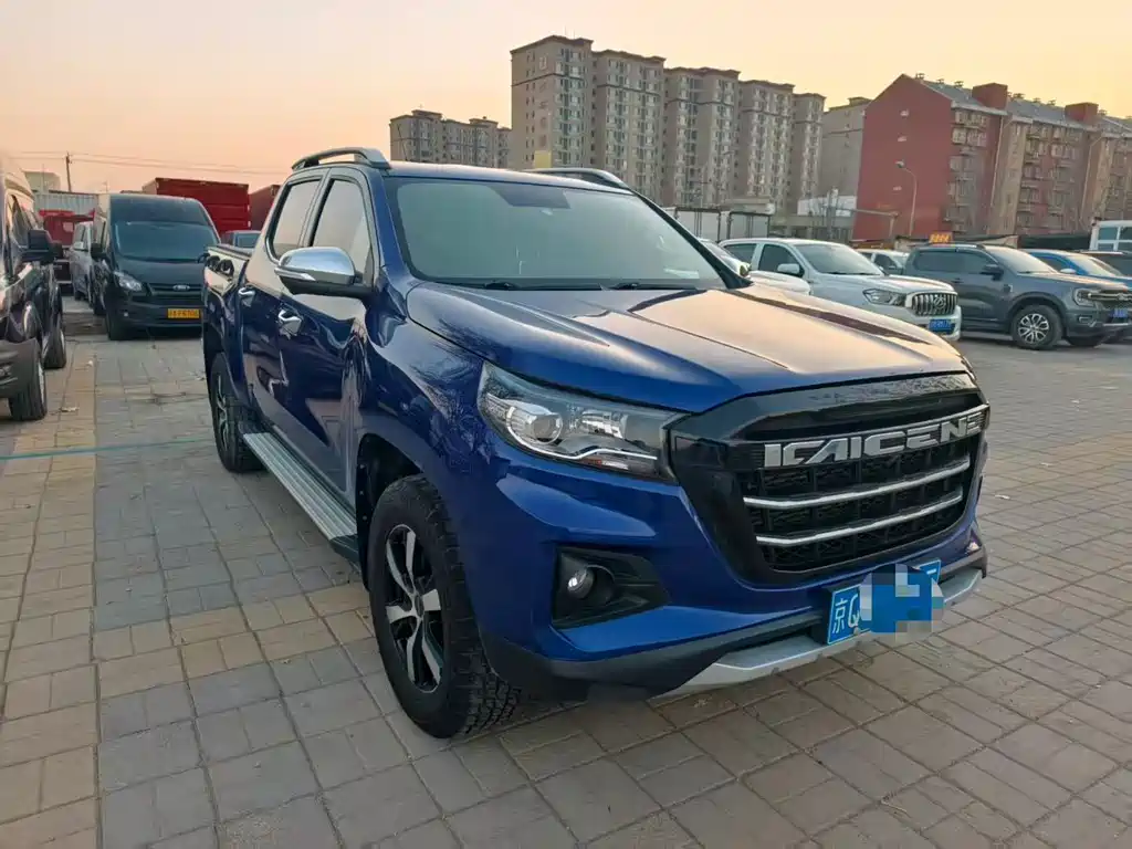 CHANGAN F70