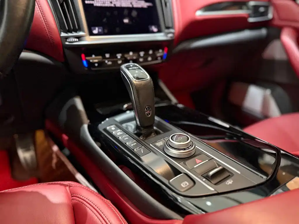 Maserati Levante 2022 2.0T GT