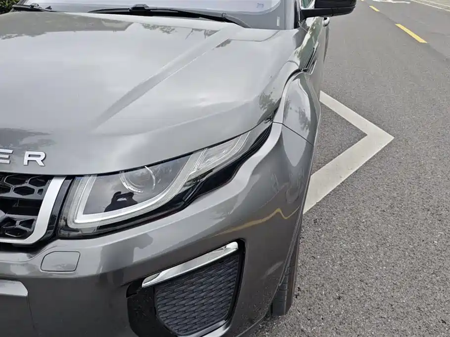Land Rover Range Rover Evoque 2018 240PS SE DYNAMIC