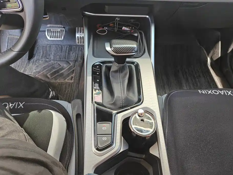 Geely Emgrand — миниатюра 16