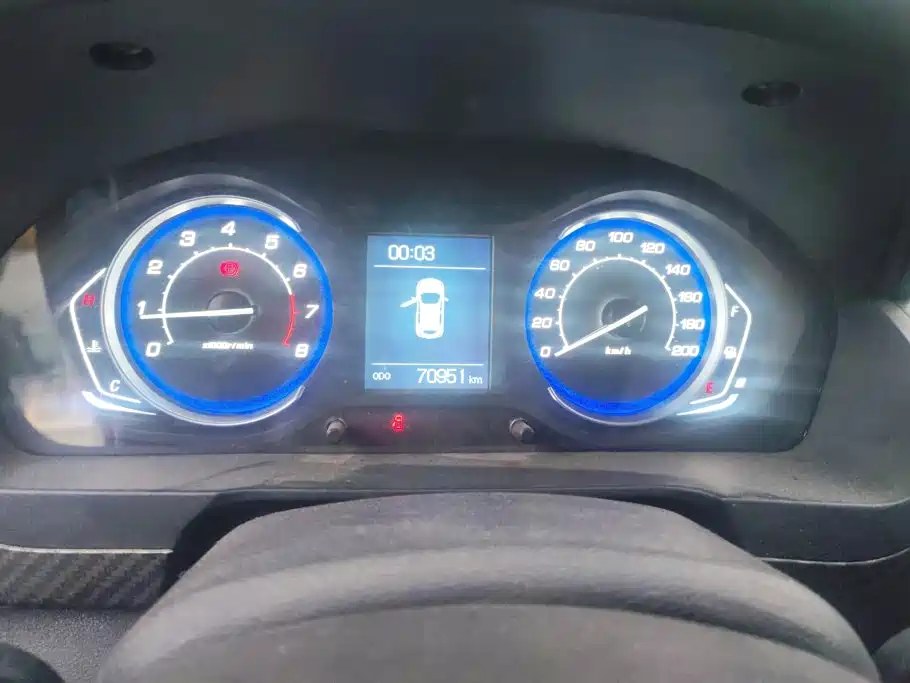 BAIC Senova X25 — миниатюра 14