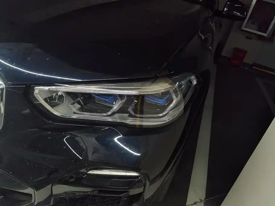 BMW X5 2020 xDrive40i M Sport