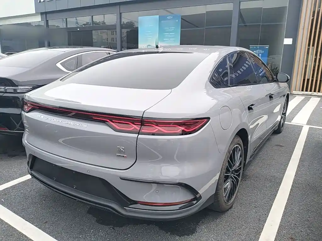 BYD Han 2025 DM-i Smart Drive 125KM Flagship