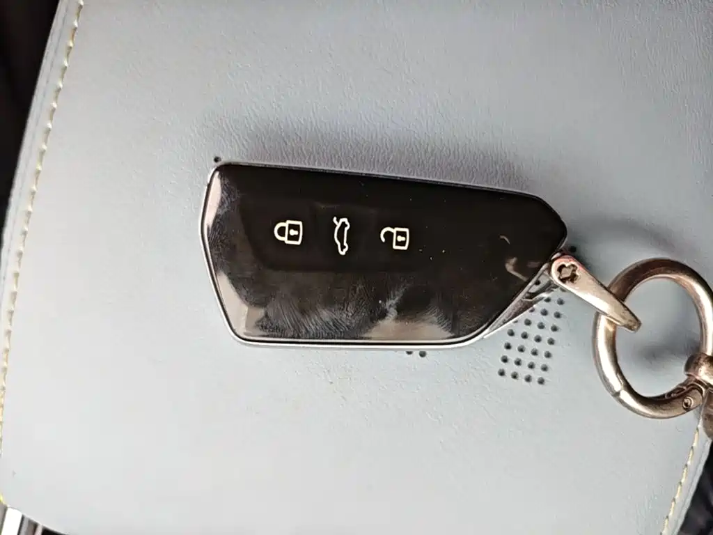 Volkswagen ID.4 X — миниатюра 9