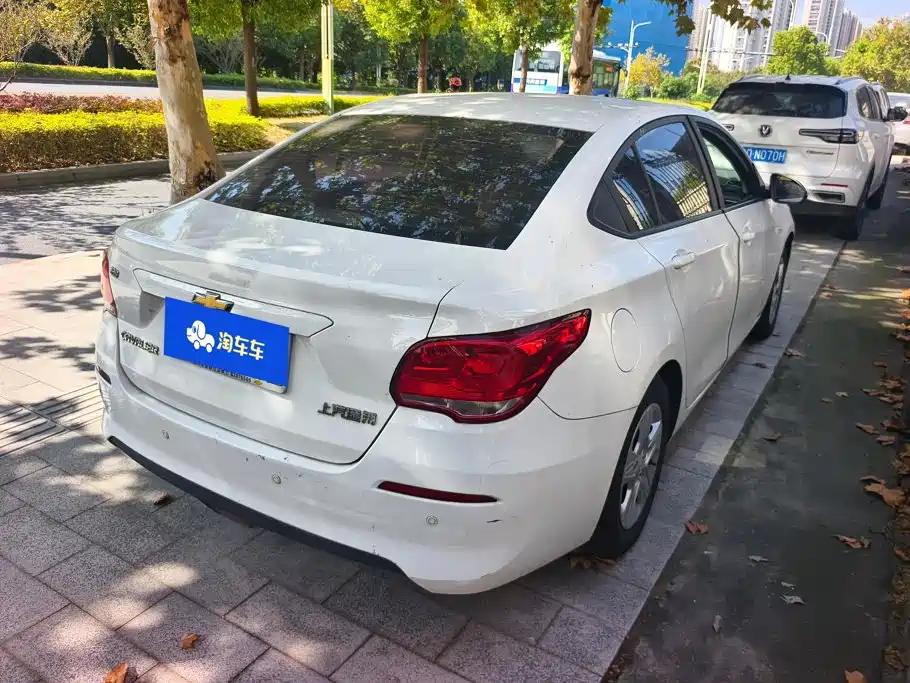 Chevrolet Cavalier — миниатюра 3
