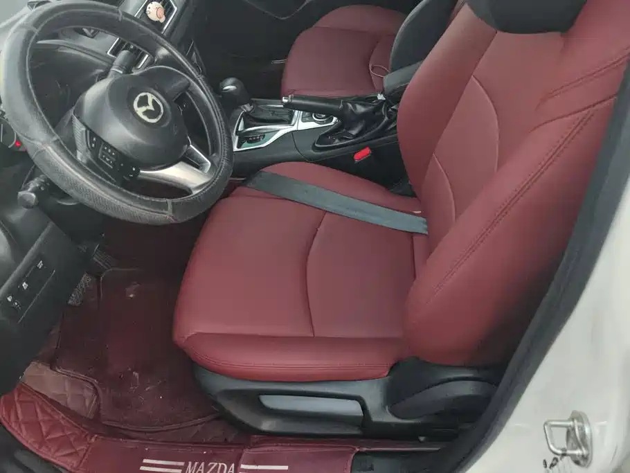 Mazda 3 Axela — миниатюра 9