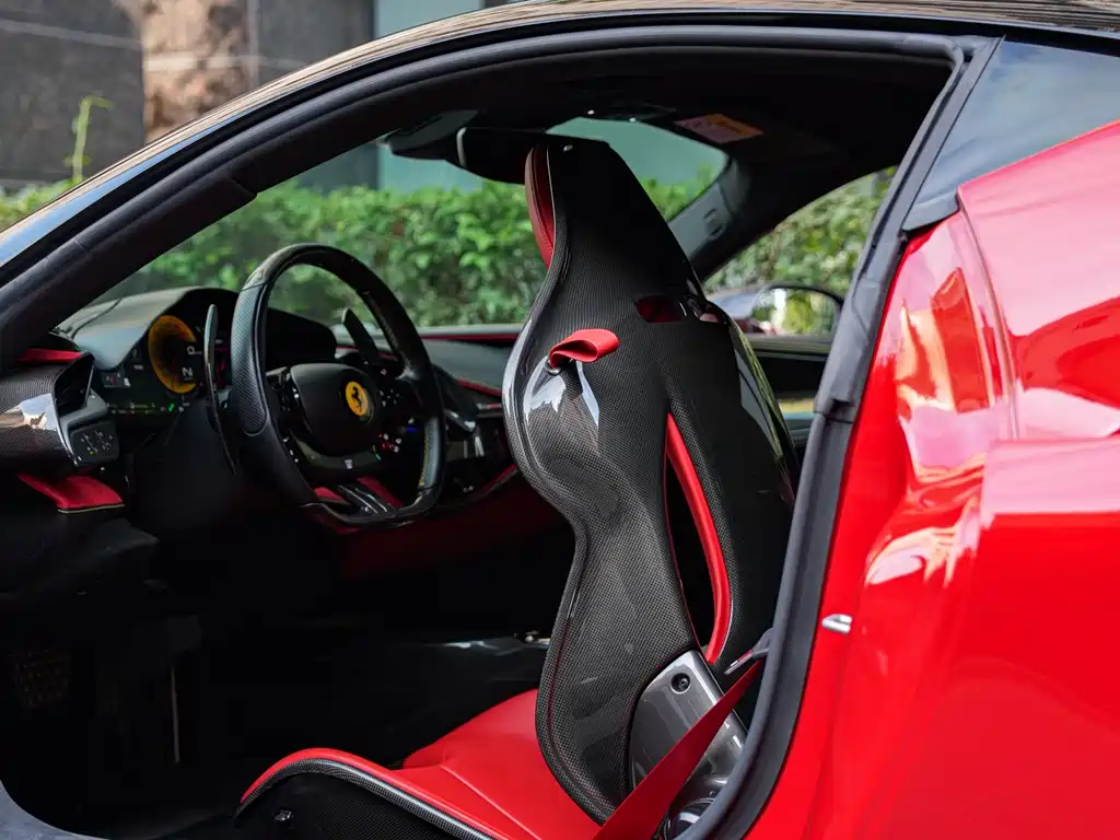 Ferrari SF90 — фотографии объявления, Фото 17