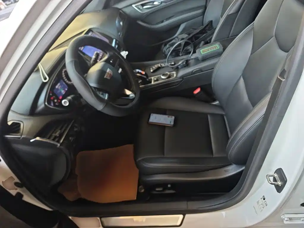 Cadillac CT5 — миниатюра 15