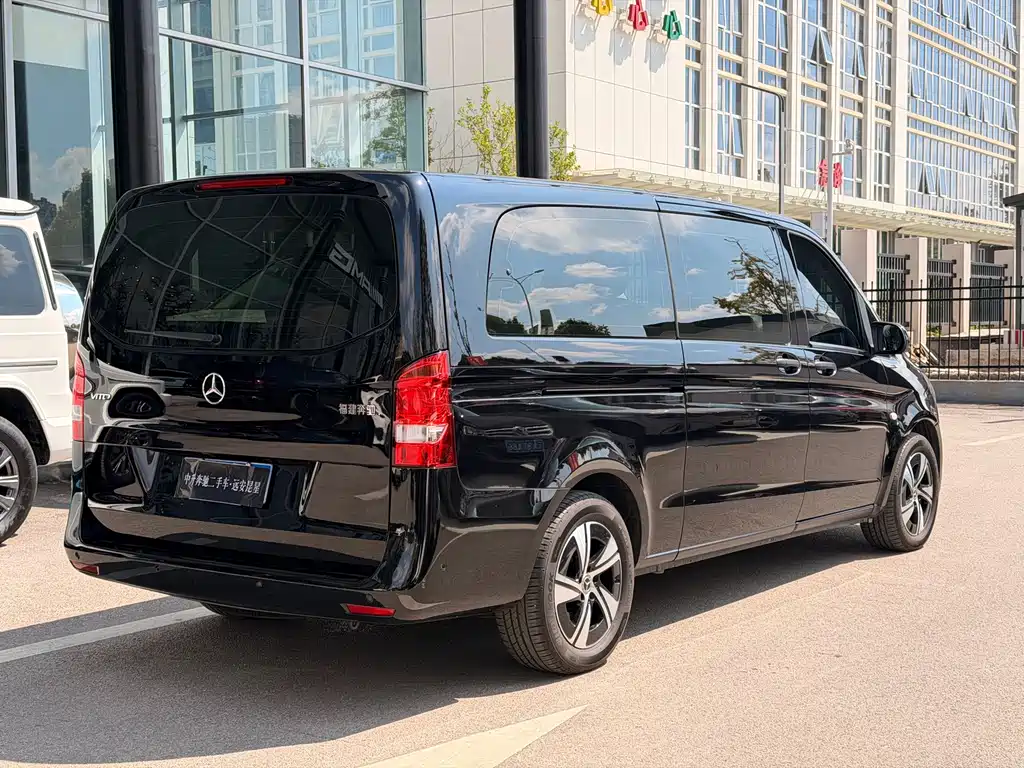 Mercedes-Benz Vito — миниатюра 8
