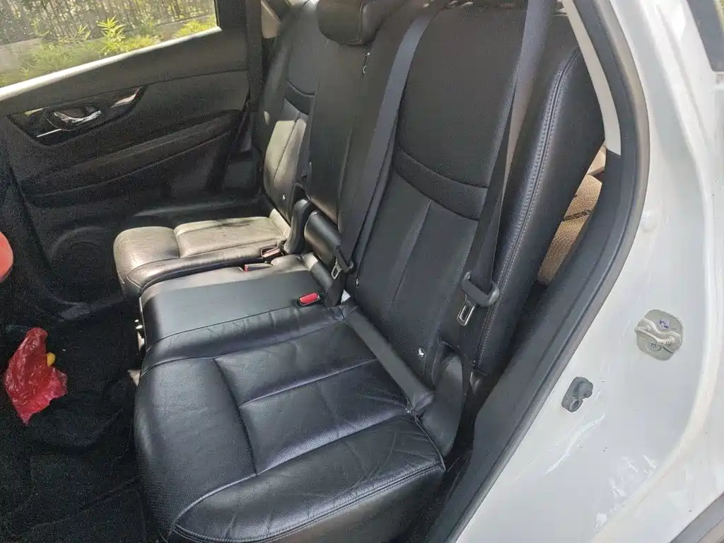 Nissan X-Trail — миниатюра 15