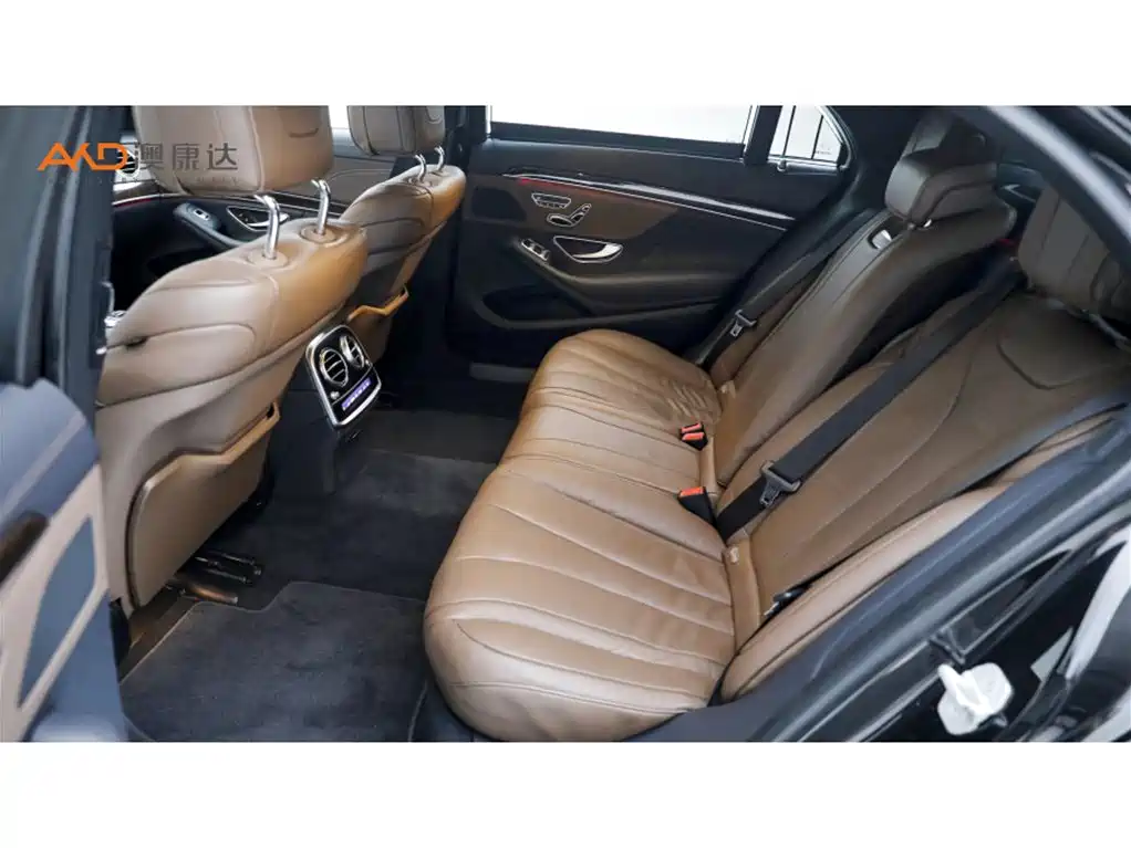 Mercedes-Benz S-Class — миниатюра 7