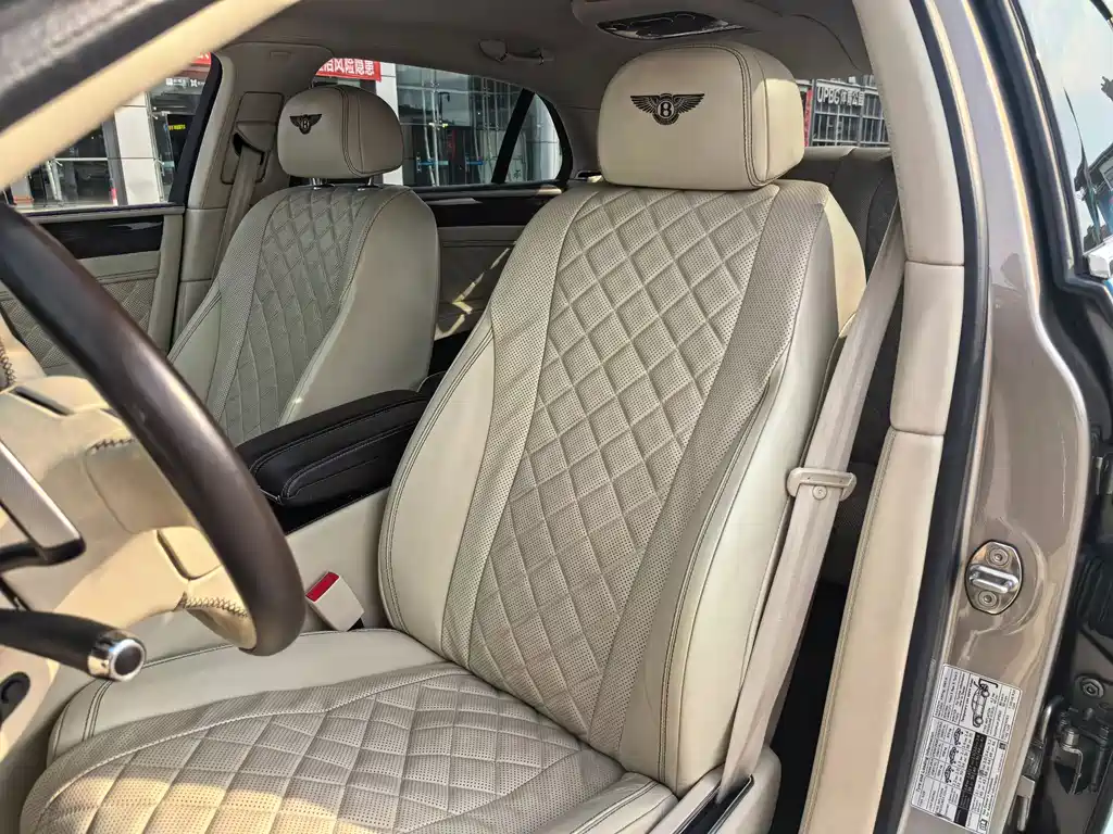 Bentley Flying Spur 2017 4.0T V8 S Standard
