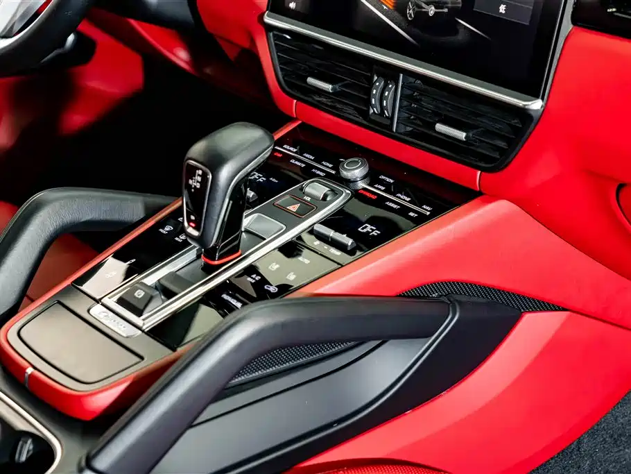 Porsche Cayenne Hybrid — миниатюра 19