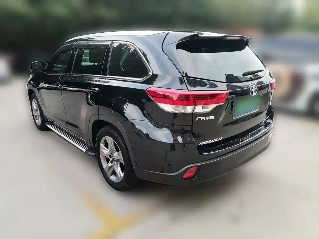 Toyota Highlander — миниатюра 4