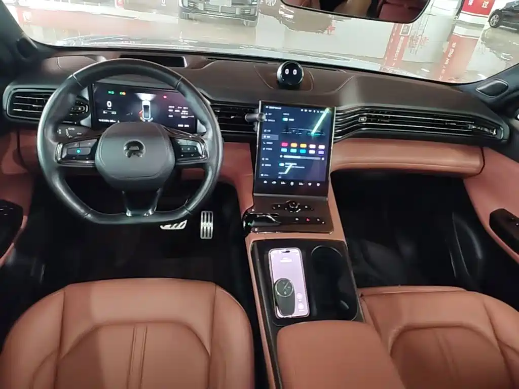 NIO EC6 — миниатюра 10