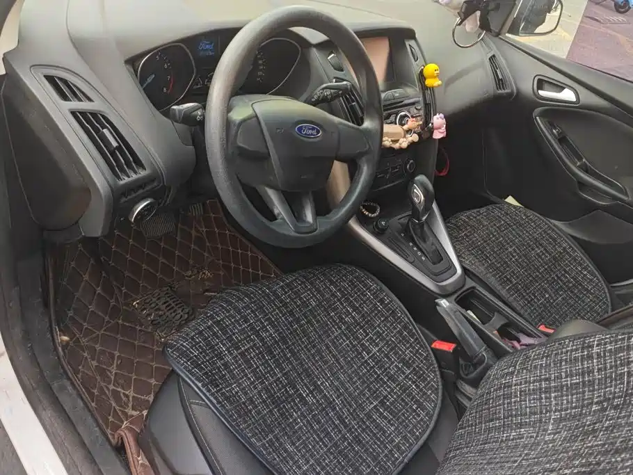 Ford Focus — миниатюра 12