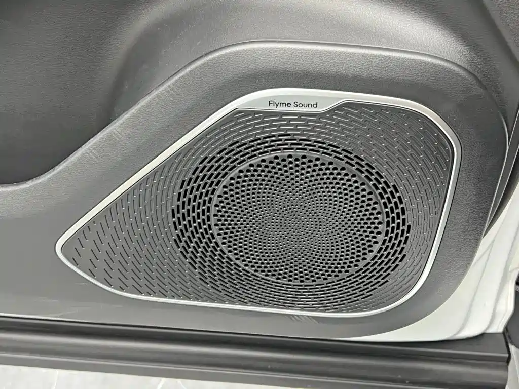 Geely Boyue L — миниатюра 14