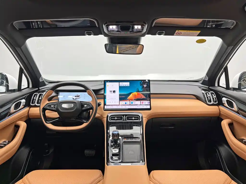 Geely Boyue L — миниатюра 23