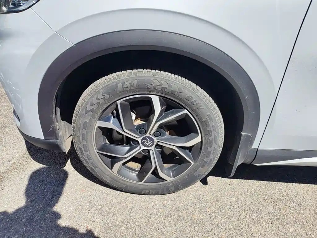 BYD Yuan Plus — миниатюра 23