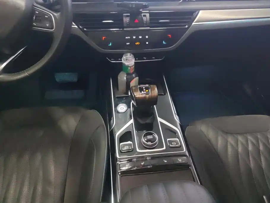 Hongqi Hongqi HS5 — миниатюра 16