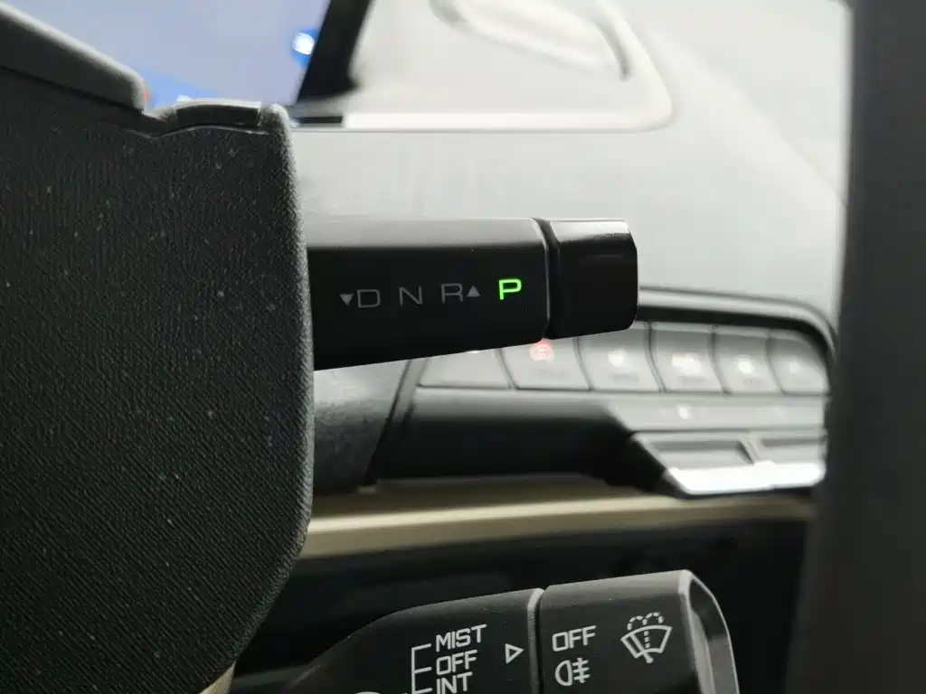 Baojun KiWi EV — миниатюра 13
