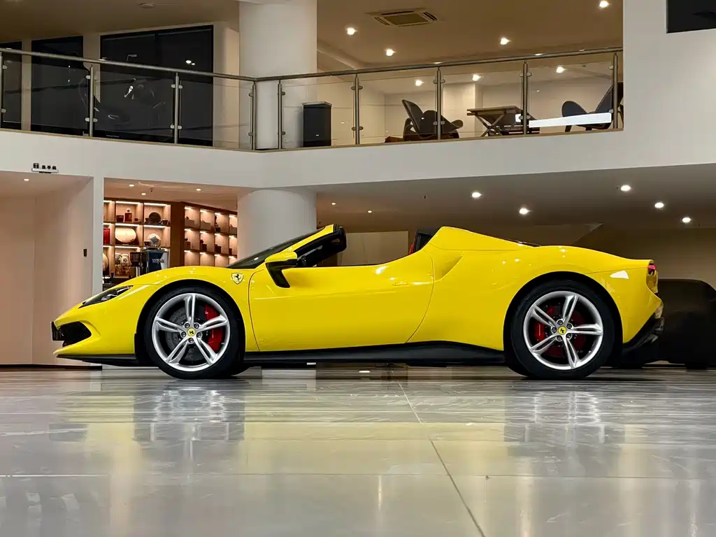 Ferrari 296 — миниатюра 2