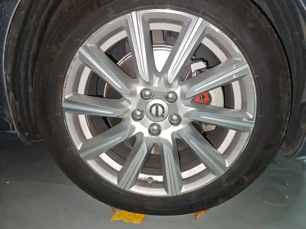 Volvo S90 — миниатюра 8