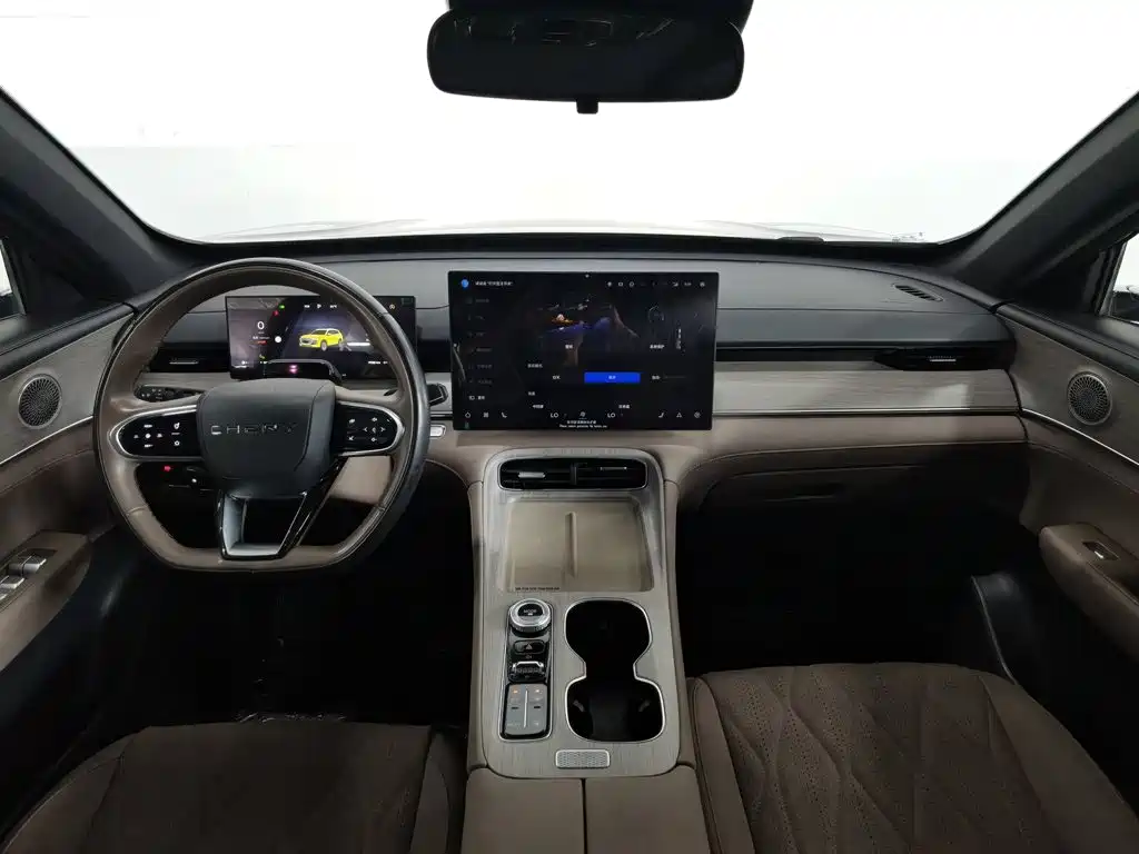 Chery Tiggo 8 PLUS — миниатюра 5