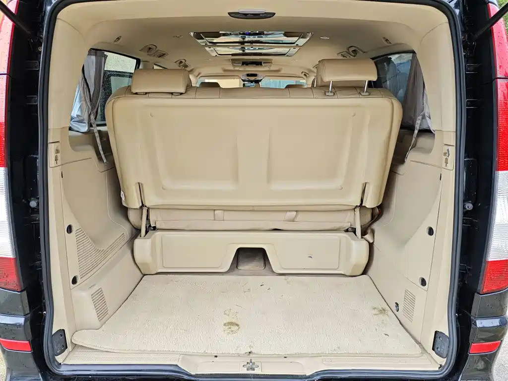 Mercedes-Benz Vito — миниатюра 14