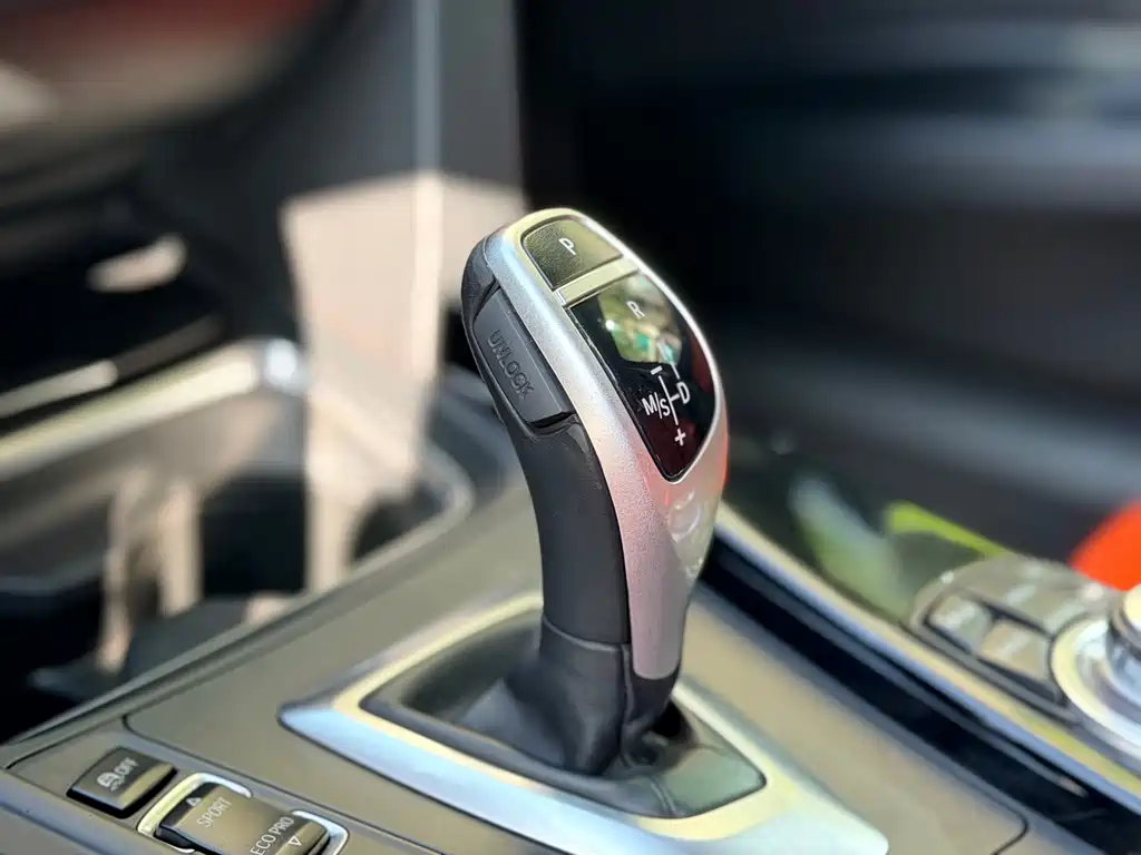 BMW 3 Series (Import) — миниатюра 11