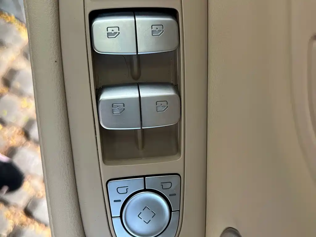 AITO AITO M7 — миниатюра 24